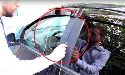 Как открыть заблокированный автомобиль без ключа
