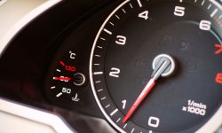 Что грозит двигателю при передвижении на низких оборотах