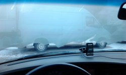 Лучшие методы борьбы с запотевшими окнами в автомобиле