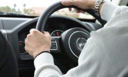 Основные причины из-за чего автомобиль начинает уводить в сторону